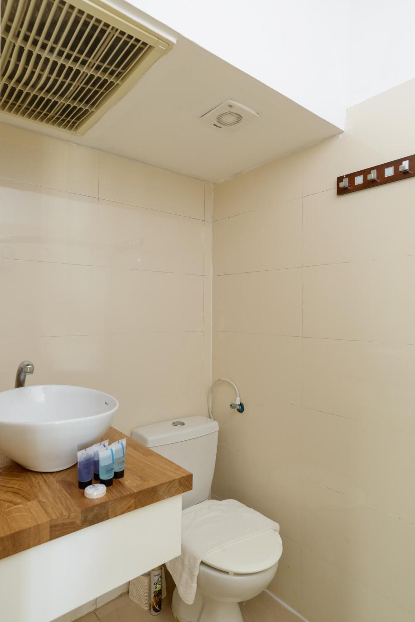 Sea View 2 Bedroom Apartment With Bomb Shelter Τελ Αβίβ Εξωτερικό φωτογραφία